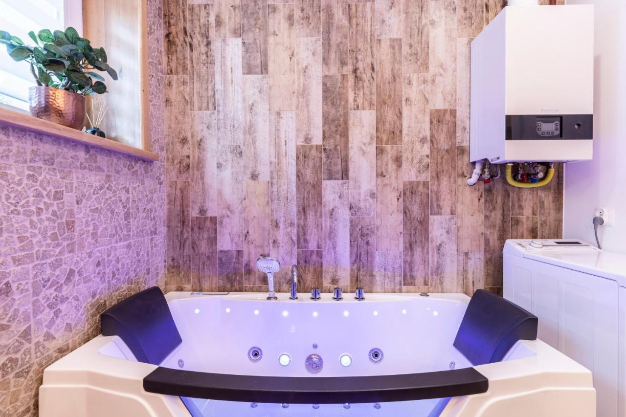 Bunia W Zakopanem Z Jacuzzi公寓 外观 照片